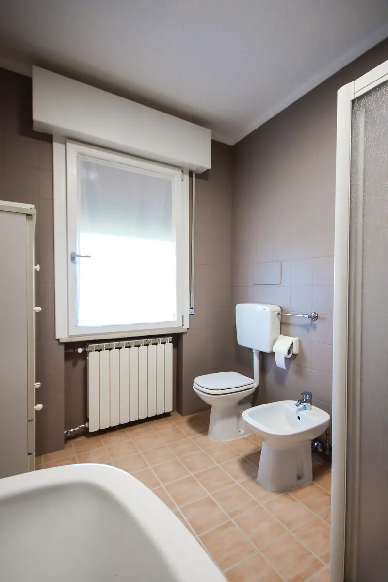 Bagno con bidet