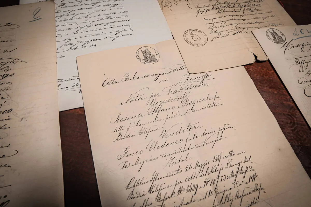Documenti storici che attestano la proprietà della famiglia Rosina